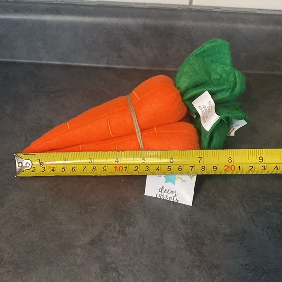 NWT Target Bullseye Stuffed Carrots - Picture 3 of 4